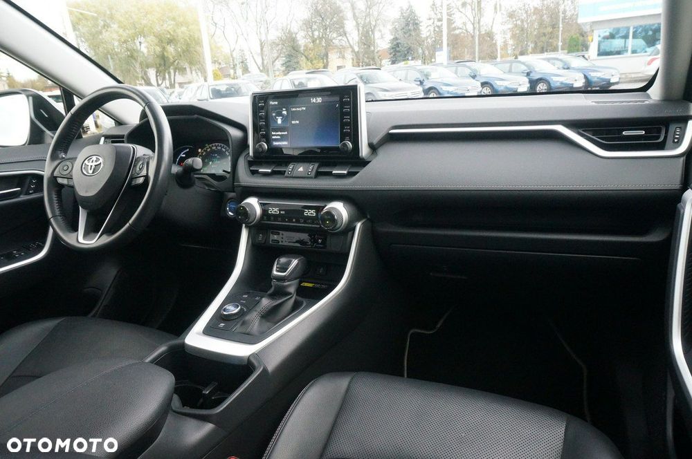 Toyota RAV4 - 17