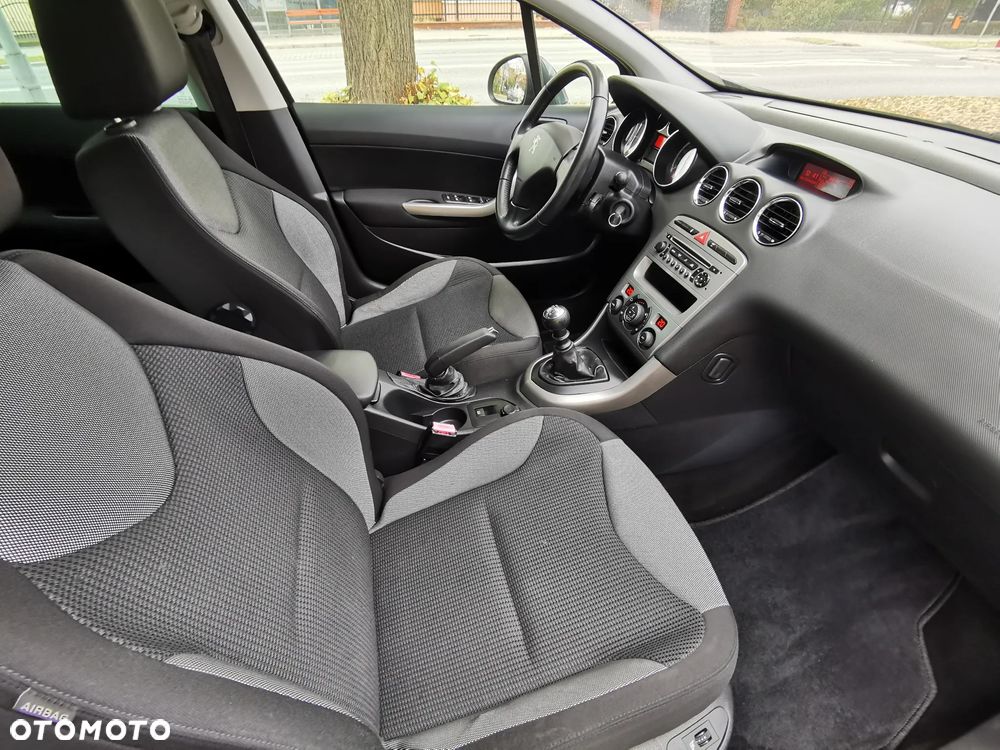 Peugeot 308 SW e-HDi FAP 110 Stop&Start Family - 9