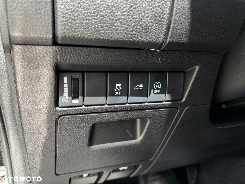 Isuzu D-Max - 18