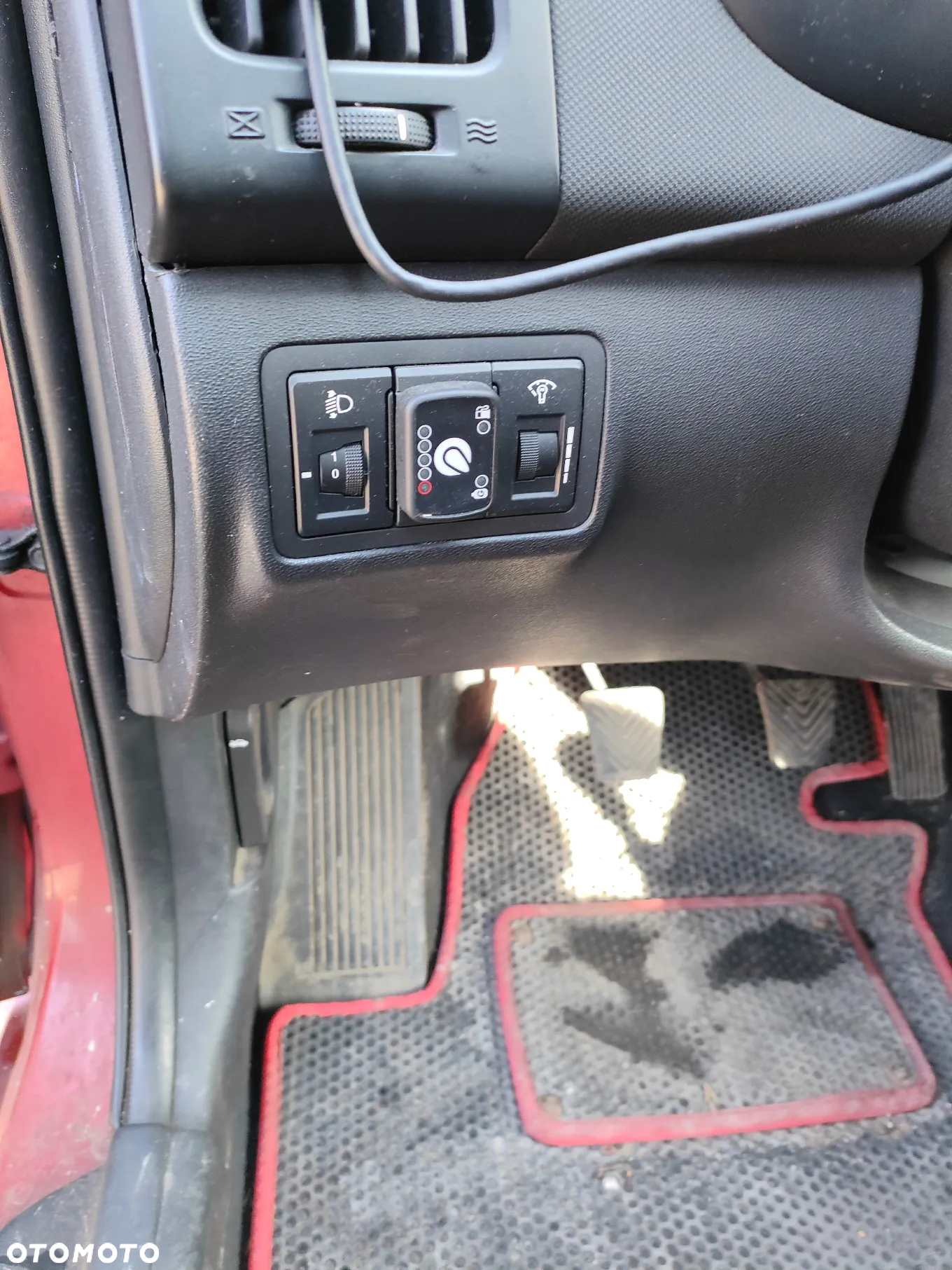 Hyundai i30 1.6 Comfort - 14