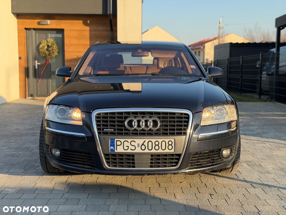 Audi A8 4.2 TDI Quattro - 1