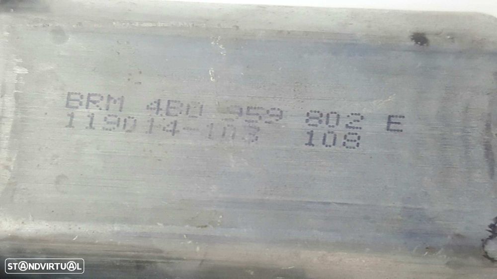 MOTOR ELEVADOR FRENTE DIREITO AUDI A6 BERLINA (4B2) 2.5 TDI - 6