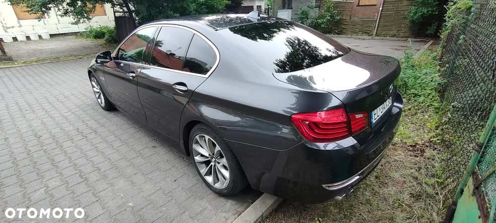 BMW Seria 5 520d xDrive Luxury Line - 4