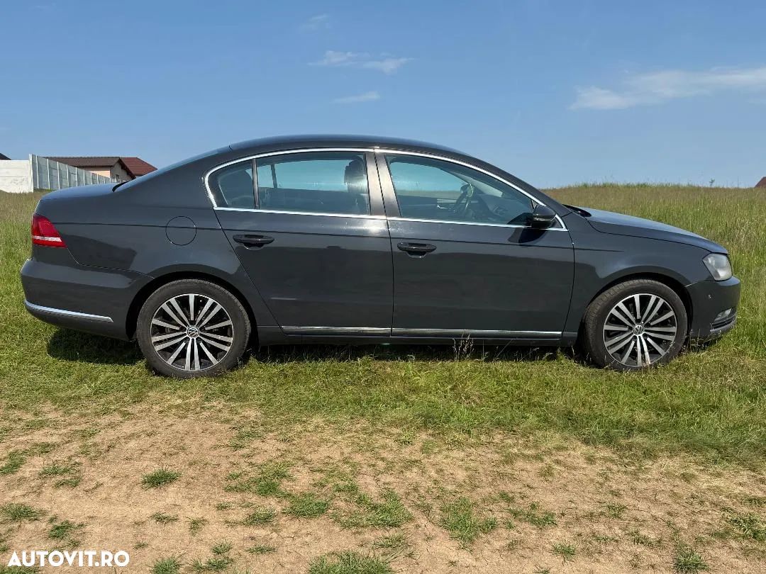 Volkswagen Passat Variant 2.0 TDI BlueMotion Technology DSG Comfortline - 1