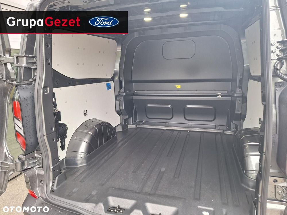 Ford Transit Custom - 13