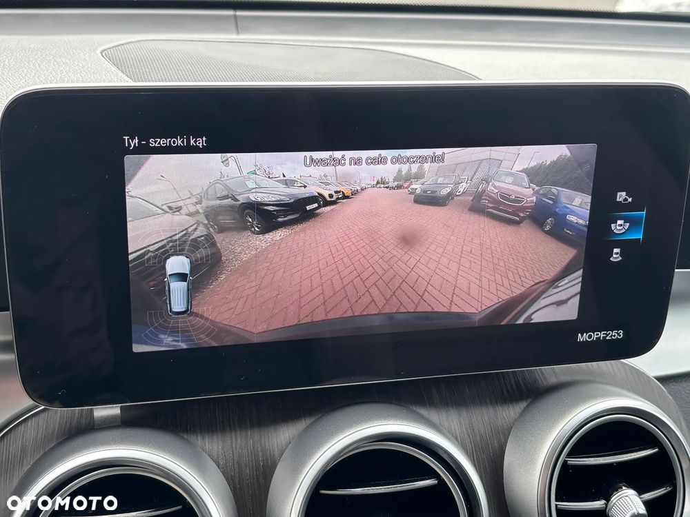 Mercedes-Benz GLC 200 d 4-Matic - 24