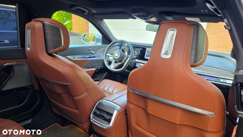 BMW Seria 7 740d xDrive - 12