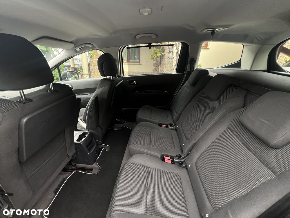 Peugeot 5008 1.6 HDi Trendy - 32