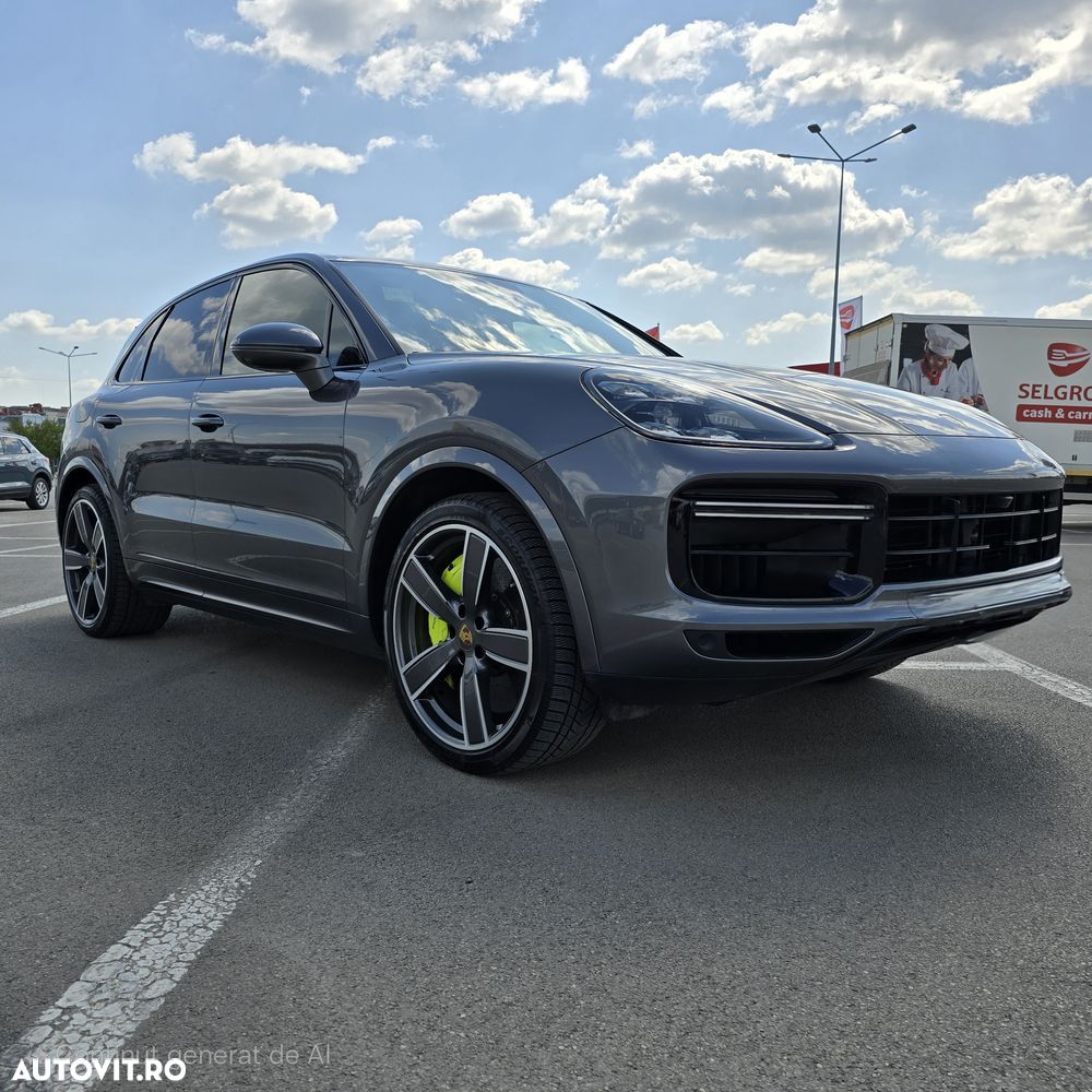 Porsche Cayenne Turbo S E-Hybrid Tiptronic S - 2