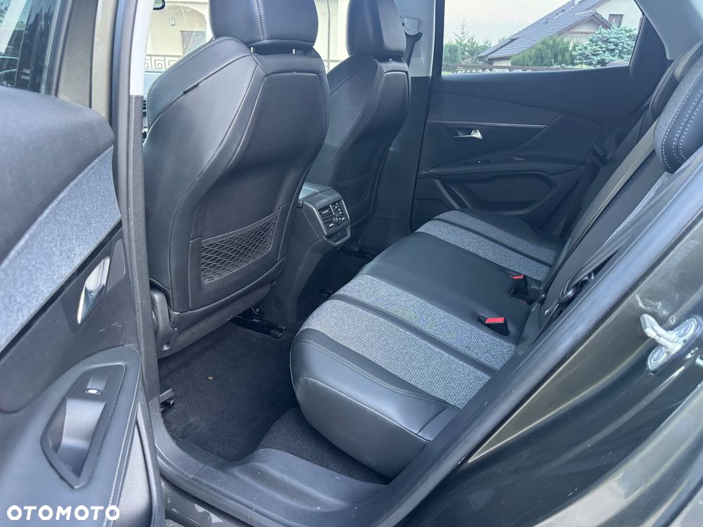 Peugeot 3008 PureTech 130 Stop & Start GPF Active Pack - 9