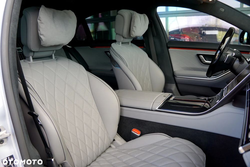 Mercedes-Benz Klasa S 500 4-Matic L 9G-TRONIC - 22