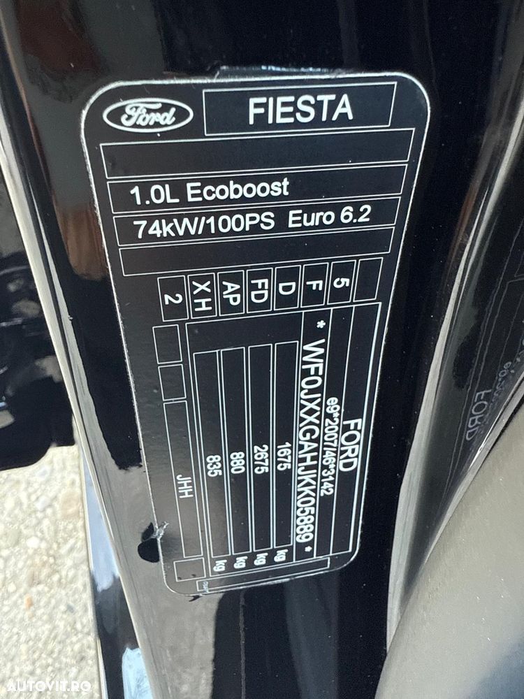 Ford Fiesta 1.0 EcoBoost S&S TITANIUM X - 11