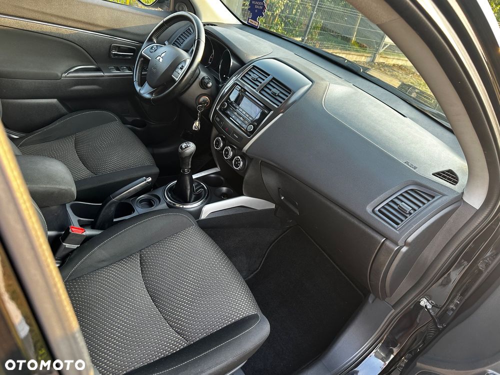 Mitsubishi ASX - 11