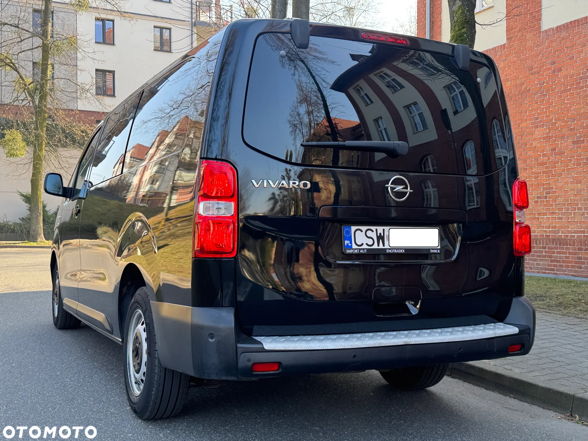 Opel VIVARO - 8