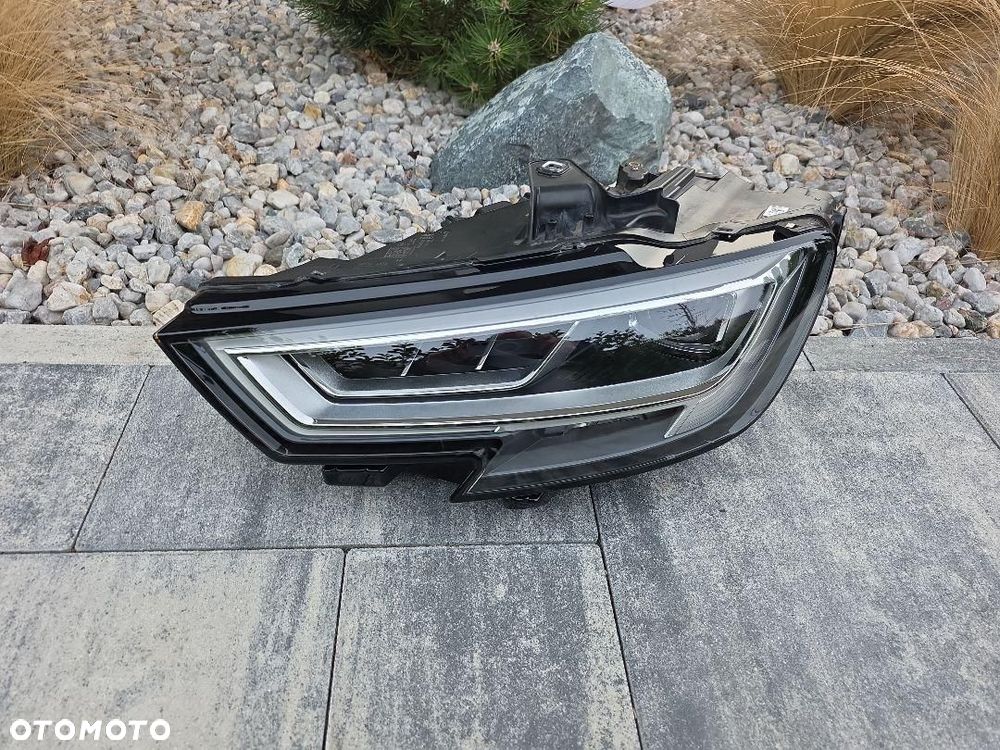 AUDI A3 S3 RS3 8V0 8V LIFT Lampa lewa przód Full Led Matrix 8V0941035 2017 - 2