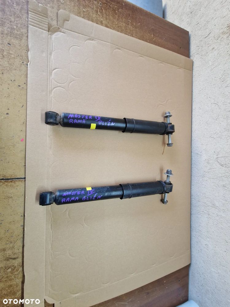 AMORTYZATORY RENAULT MASTER IV 2024r RAMOWIEC NA BLIŹNIAKU - 2