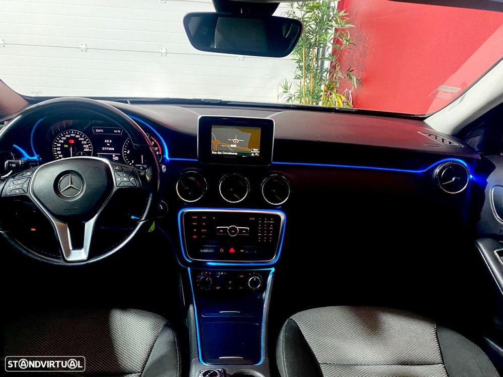 Mercedes-Benz A 180 - 34