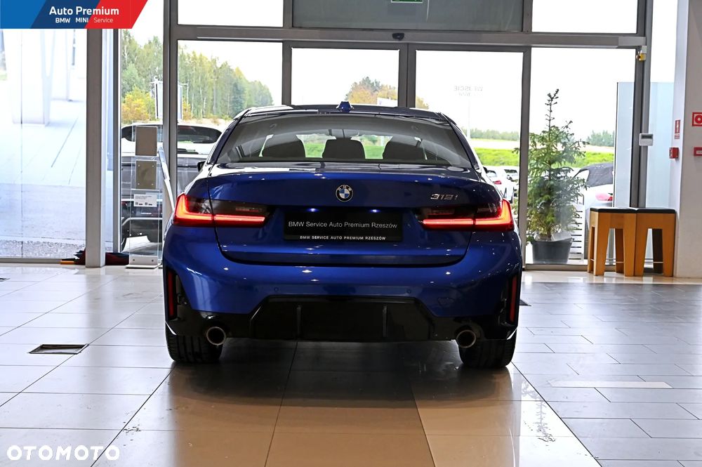 BMW Seria 3 318i M Sport - 17