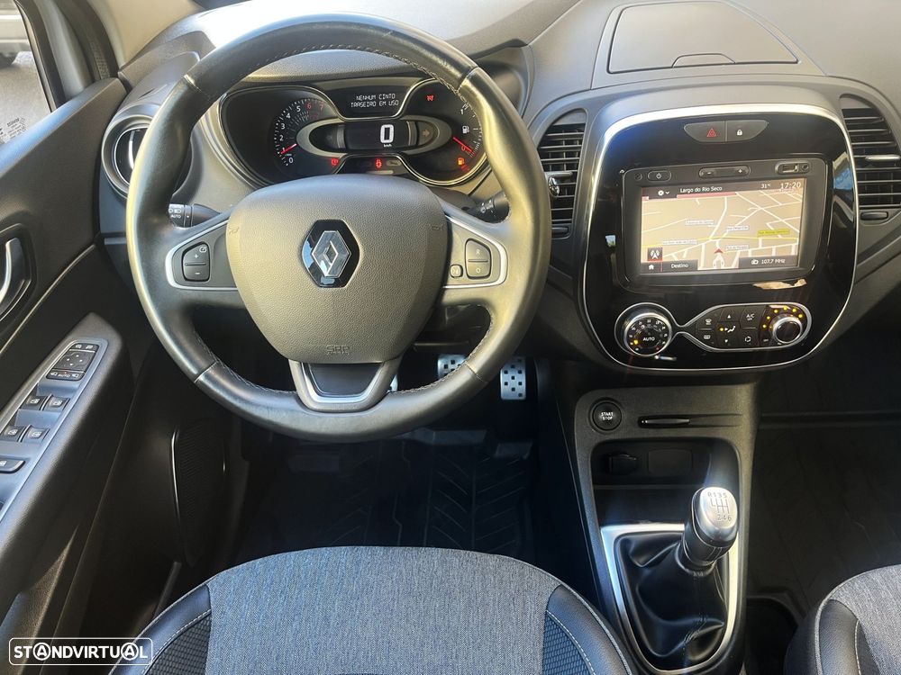 Renault Captur 1.2 TCe Exclusive - 22