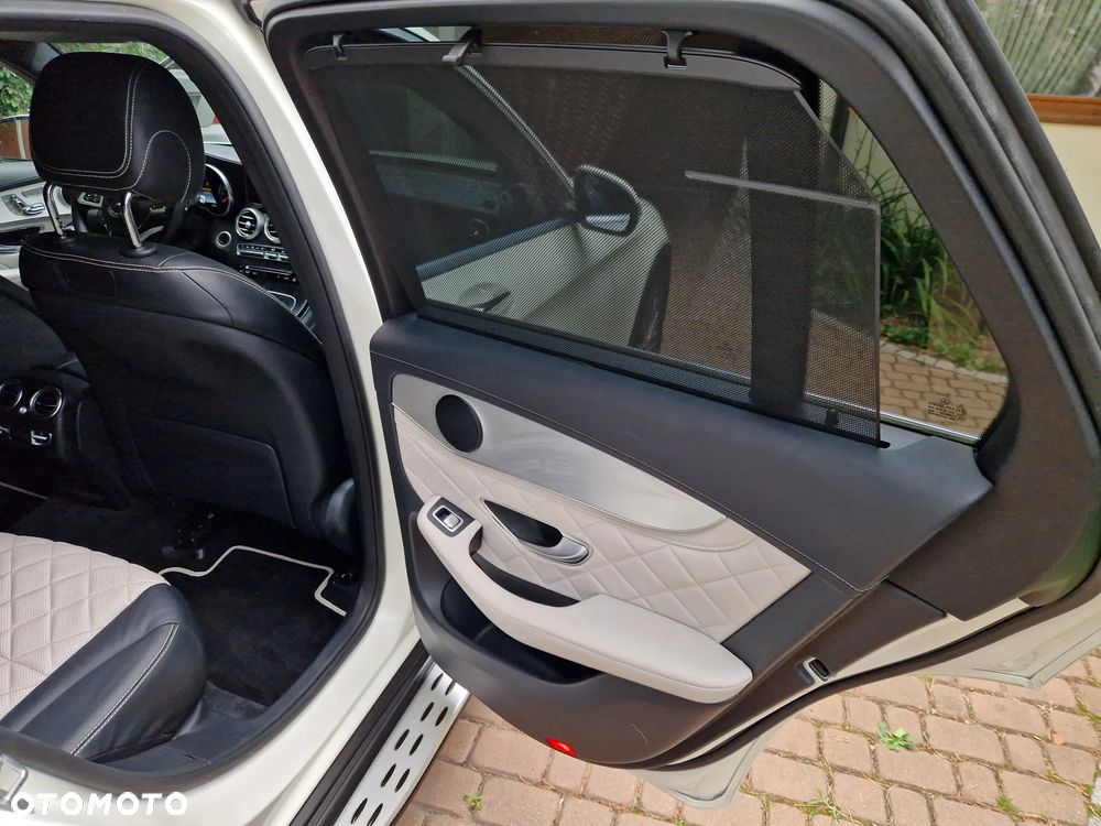 Mercedes-Benz GLC - 26