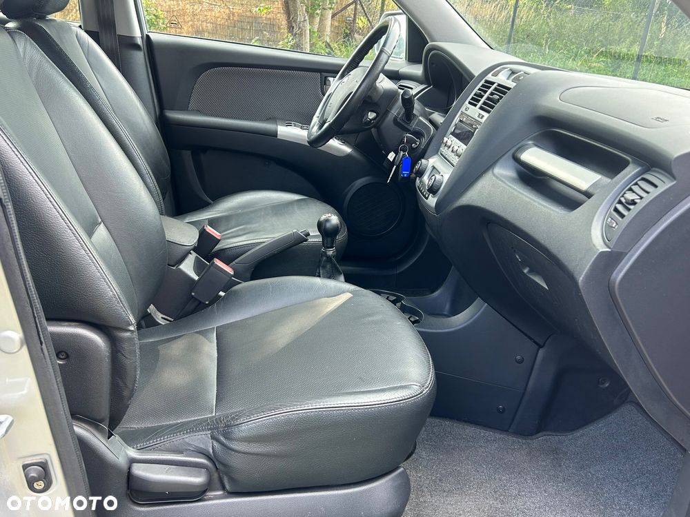 Kia Sportage 2.0 2WD LX - 8