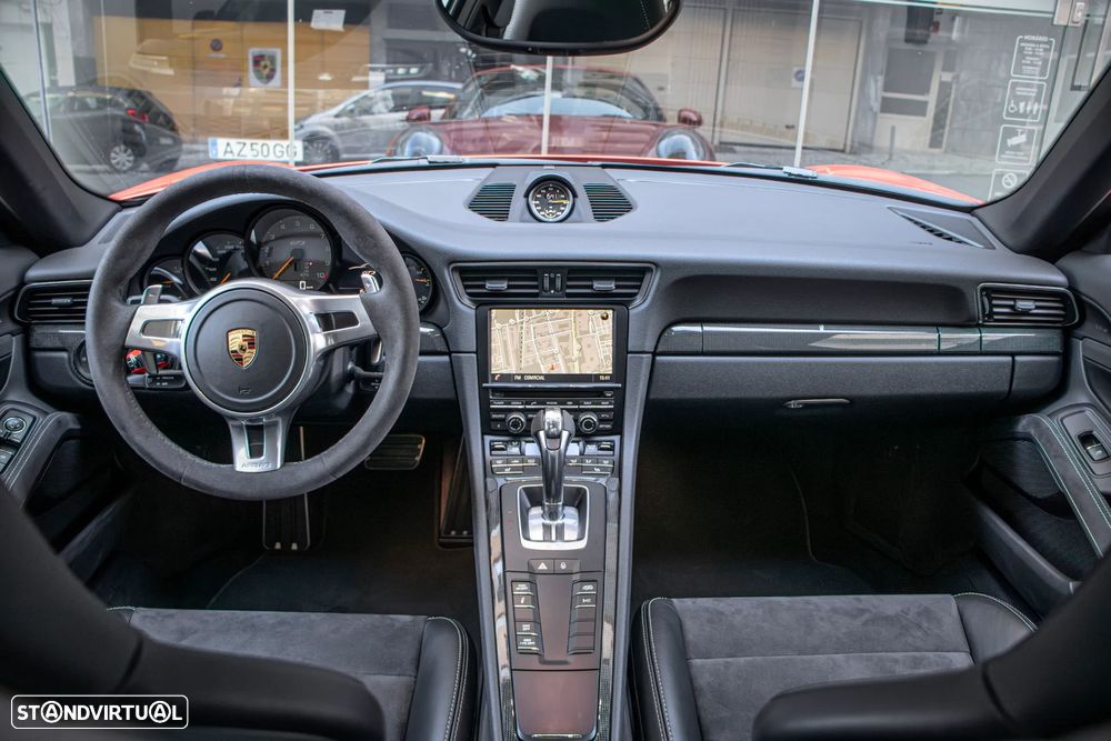 Porsche 911 (991) GT3 - 16
