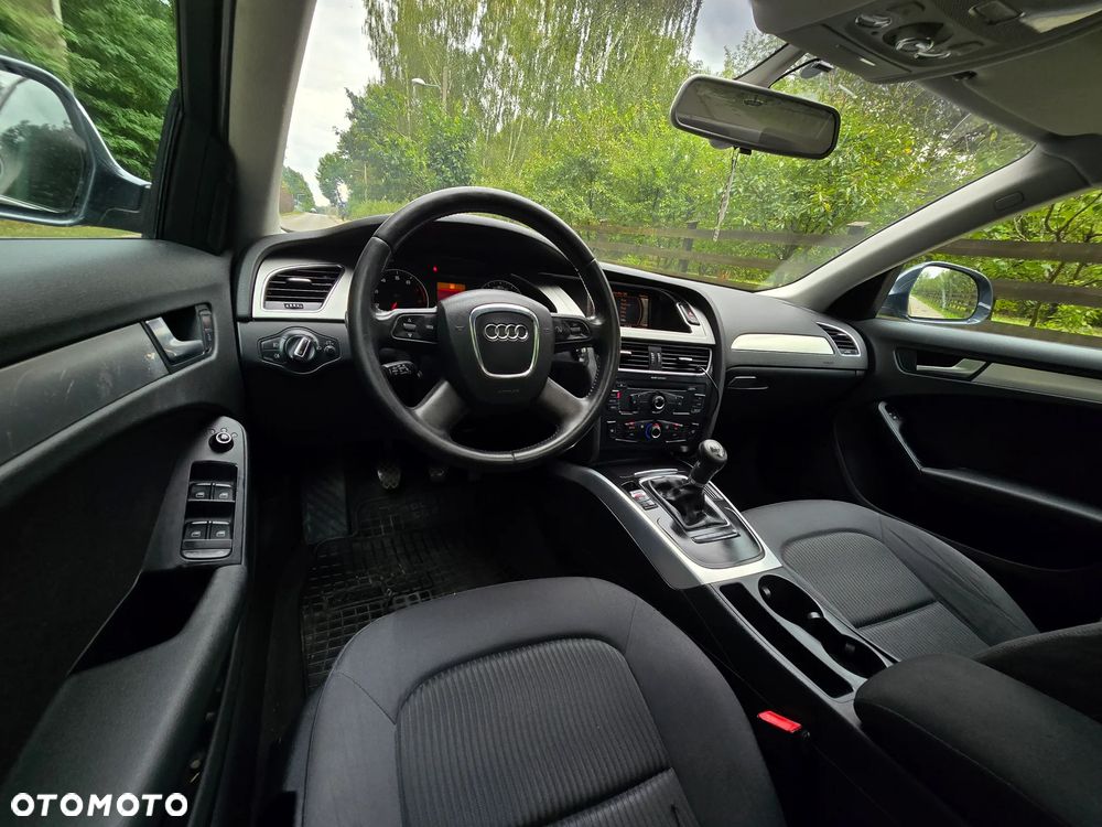 Audi A4 Limousine 1.8 TFSI Attraction - 33