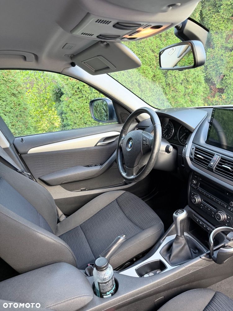 BMW X1 xDrive18d - 15