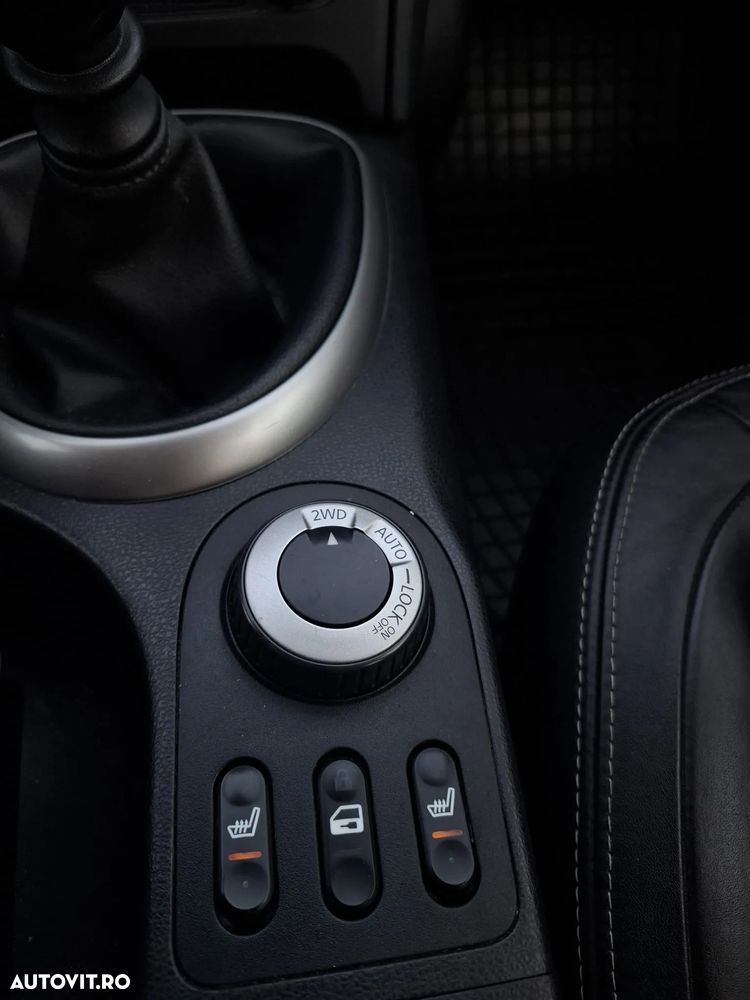 Nissan Qashqai 2.0 DCI DPF Tekna - 8