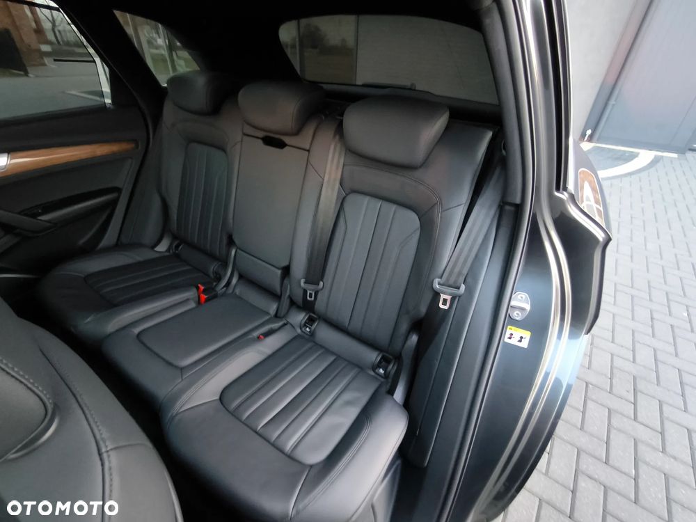 Audi Q5 45 TFSI quattro S tronic S line - 35