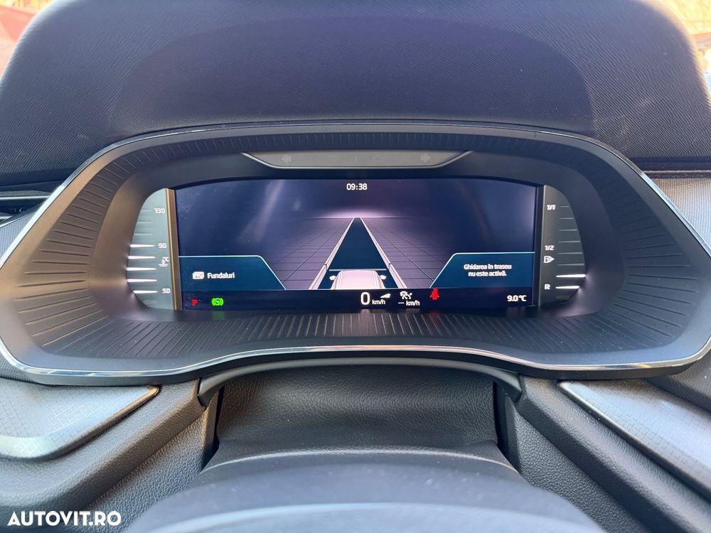 Skoda Octavia 2.0 TDI DSG Style - 6