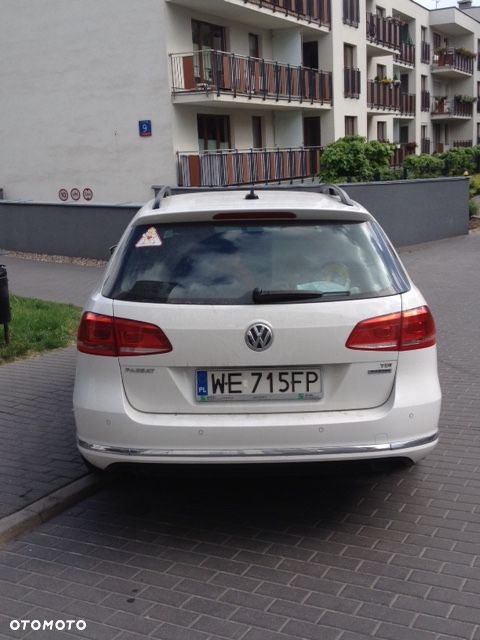 Volkswagen Passat 1.6 TDI Comfortline - 5