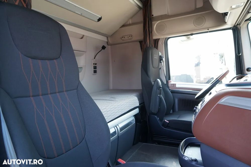 DAF XF 530 / RETARDER / AER CONDIȚIONAT DE PARCARE / CABINĂ SUPER SPACE / JANTE DIN ALIAJ - 36