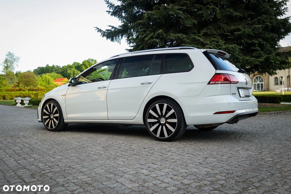 Volkswagen Golf GTD 2.0 TDI SCR DSG - 18