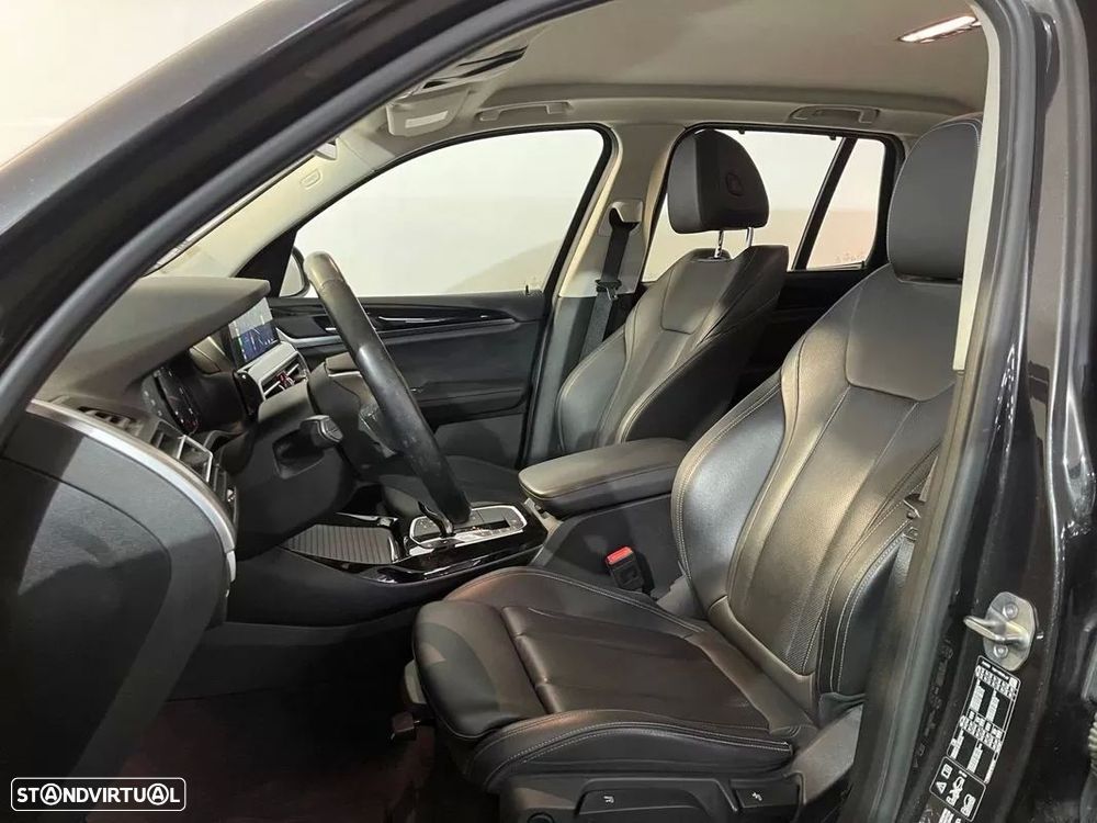 BMW X3 20 d xDrive - 11