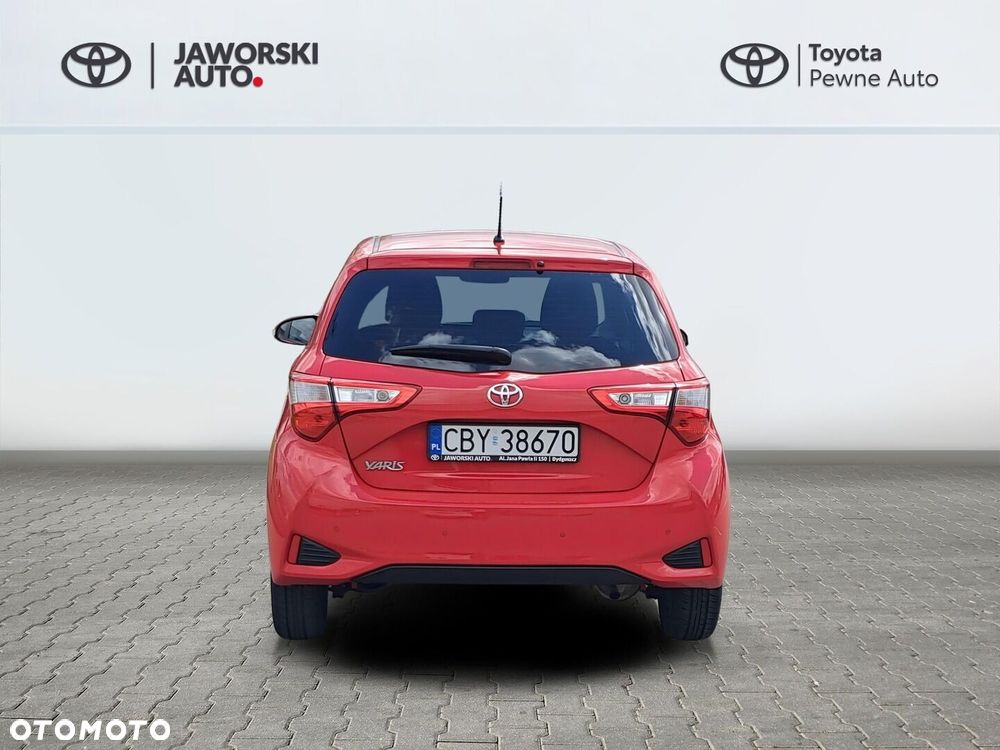 Toyota Yaris - 16