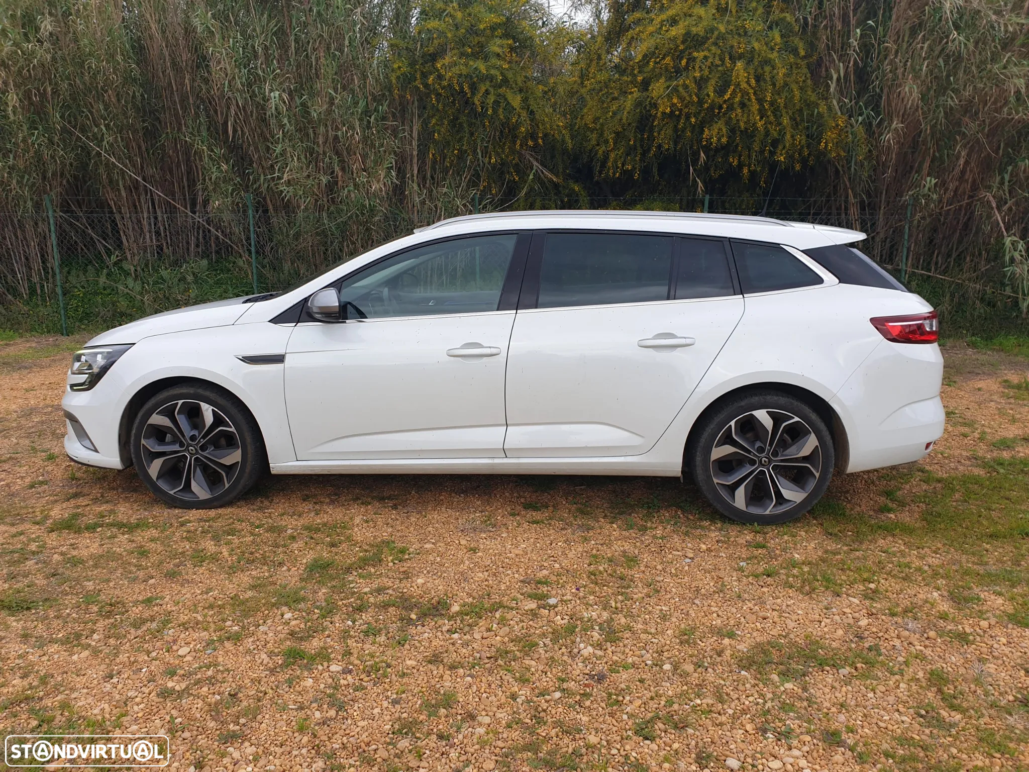 Renault Mégane Sport Tourer 1.2 TCE GT Line - 4