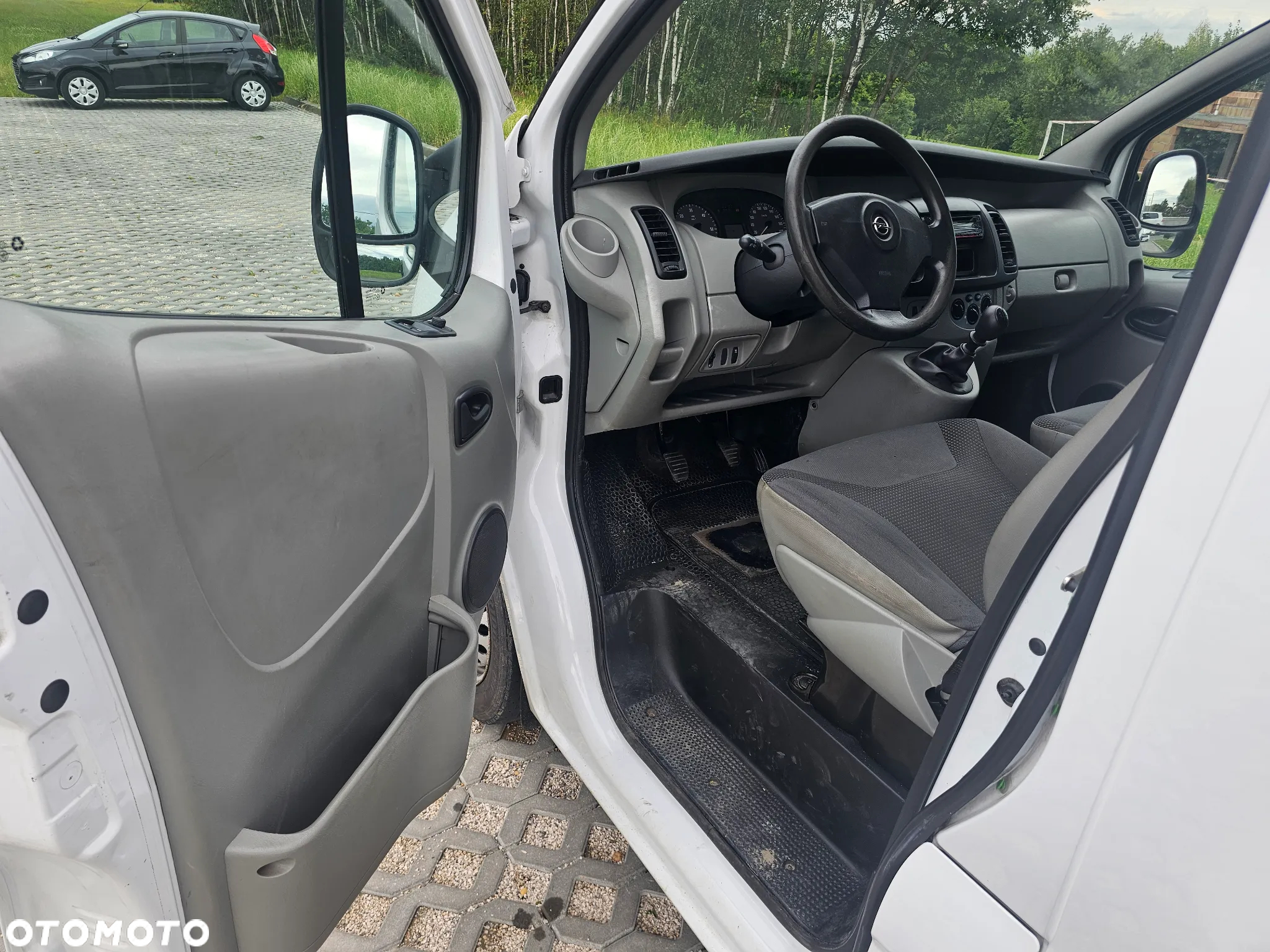 Opel Vivaro - 6