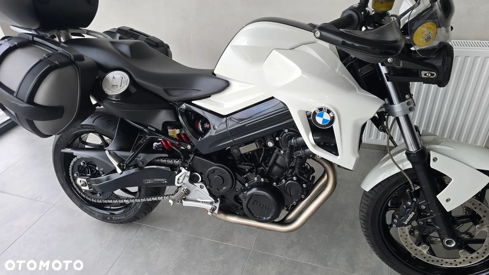 BMW F - 27