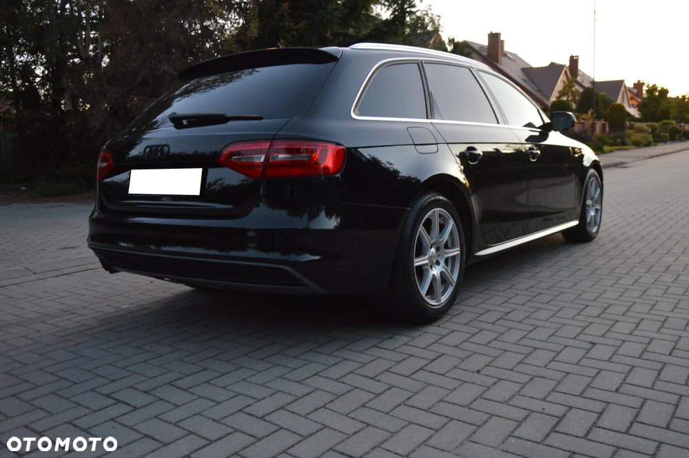 Audi A4 Avant 2.0 TDI DPF S line Sportpaket - 11