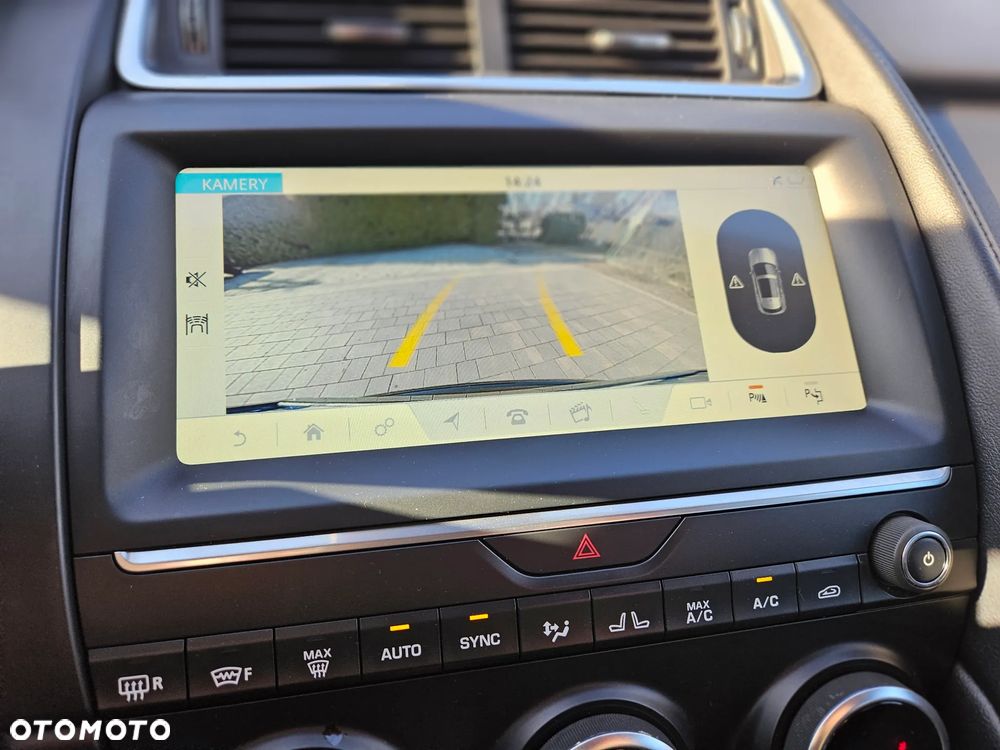 Jaguar E-Pace P250 AWD SE - 24