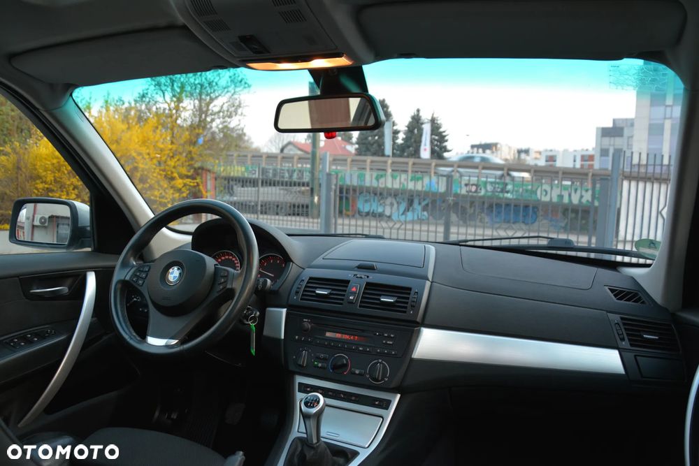 BMW X3 xDrive20i - 9
