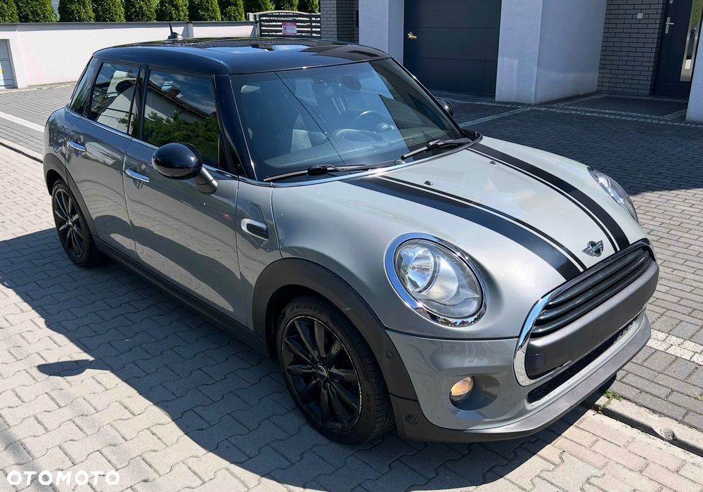 MINI Cooper D 60 Years - 10