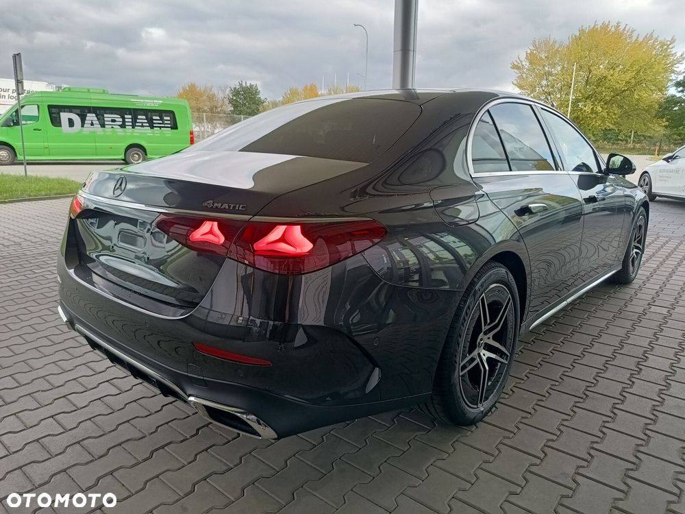 Mercedes-Benz Klasa E - 8
