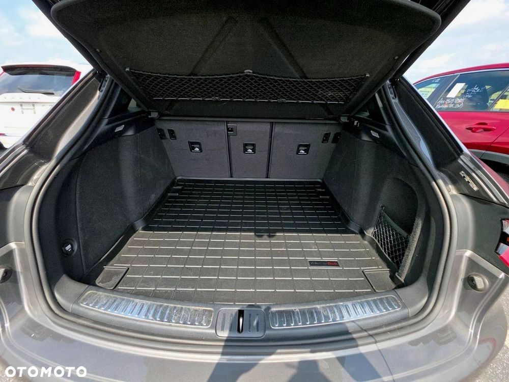 Porsche Macan Standard - 16