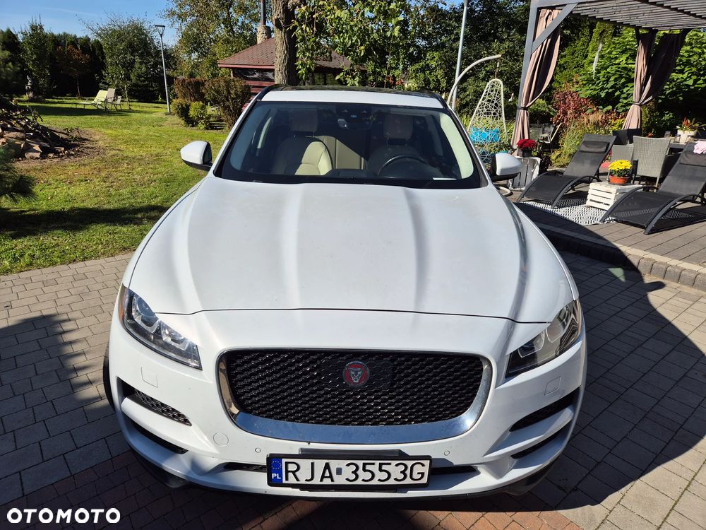 Jaguar F-Pace 2.0 i4P AWD Portfolio - 1