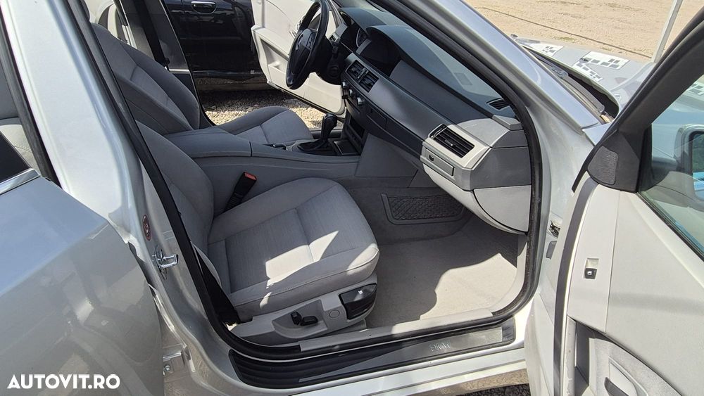 BMW Seria 5 520d Aut. - 9
