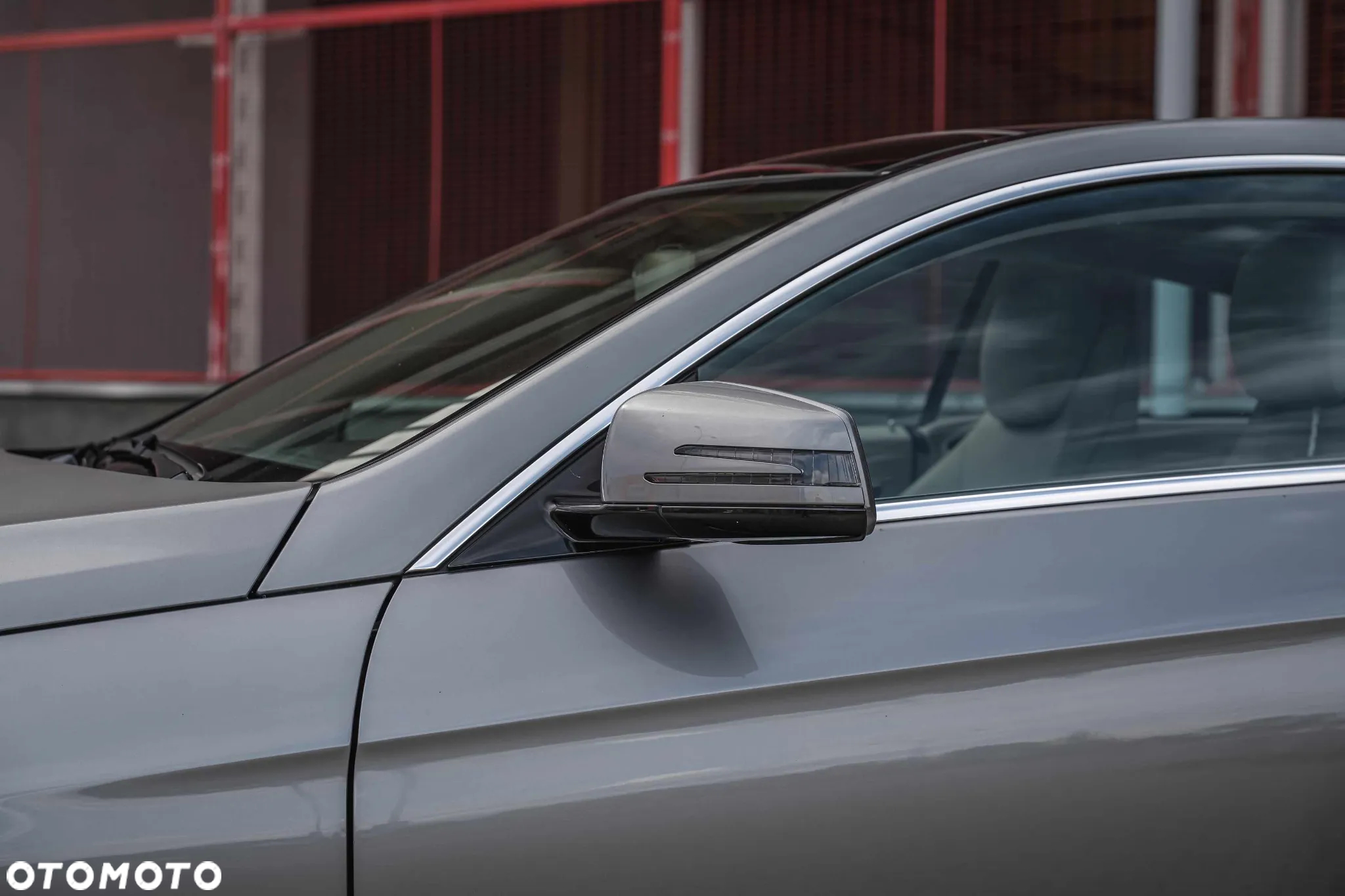 Mercedes-Benz Klasa E 350 CGI BlueEffICIENCY - 16