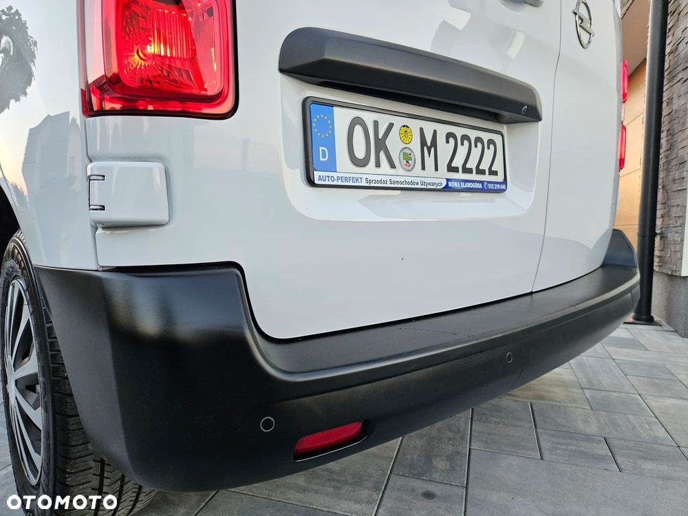Opel Vivaro - 8