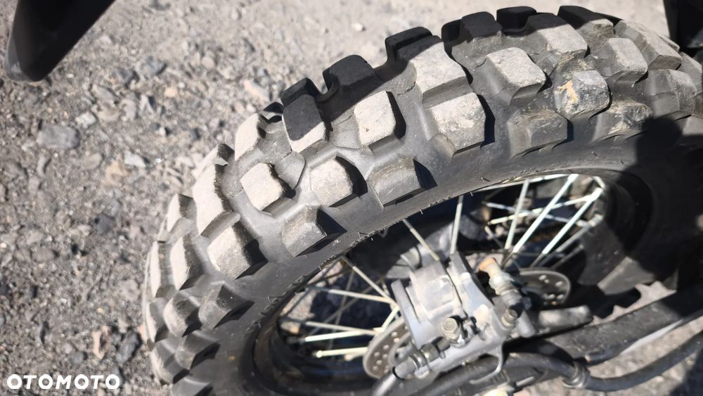 Kawasaki KLR - 24